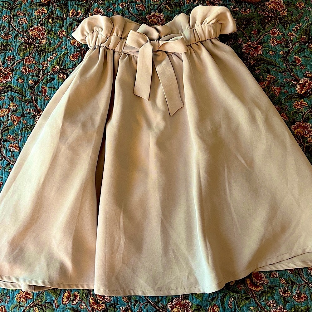 Adorable Doll-like Japanese Skirt